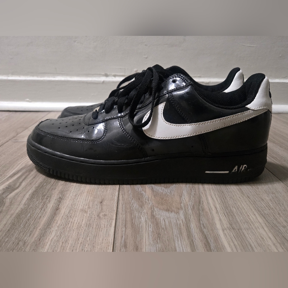 Nike Air Force Low 1 Black & White - Picture 5 of 9